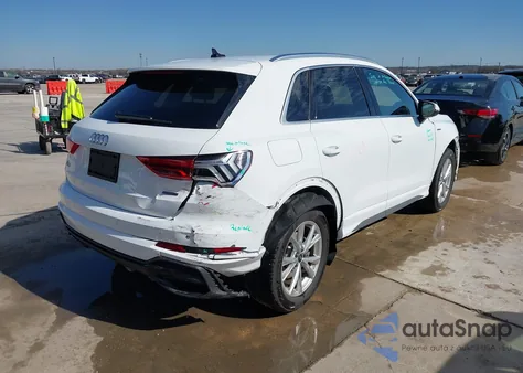 2025 Audi Q3 Premium 45 Tfsi S Line Quattro Tiptronic z USA, uszkodzony, nr VIN WA1DECF37S1015012